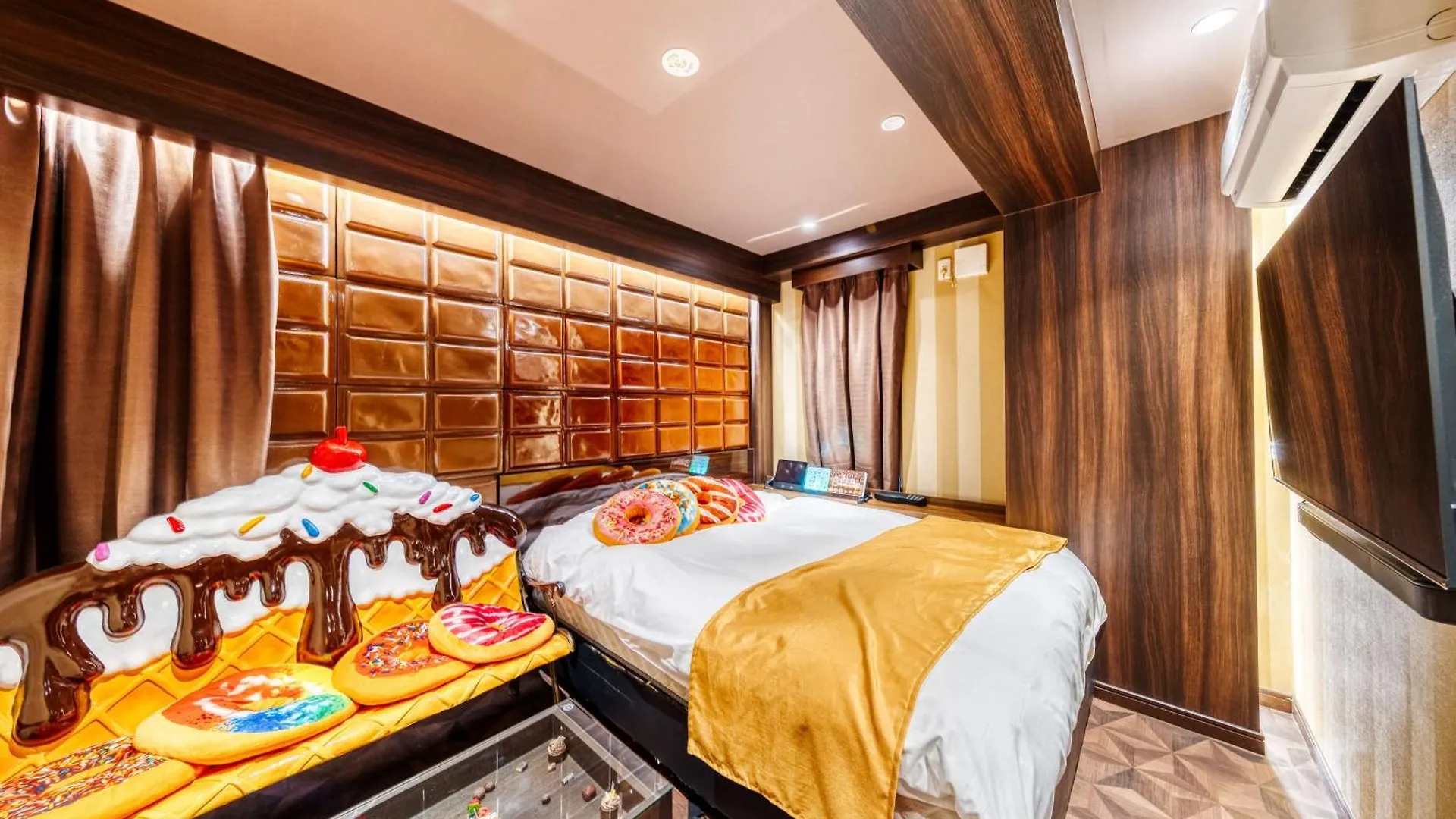 Sweetshotel Ikebukuro -Adult Only Tokyo Love hotel